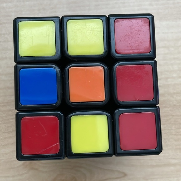 Rubiks Cube - Picture 5 of 7